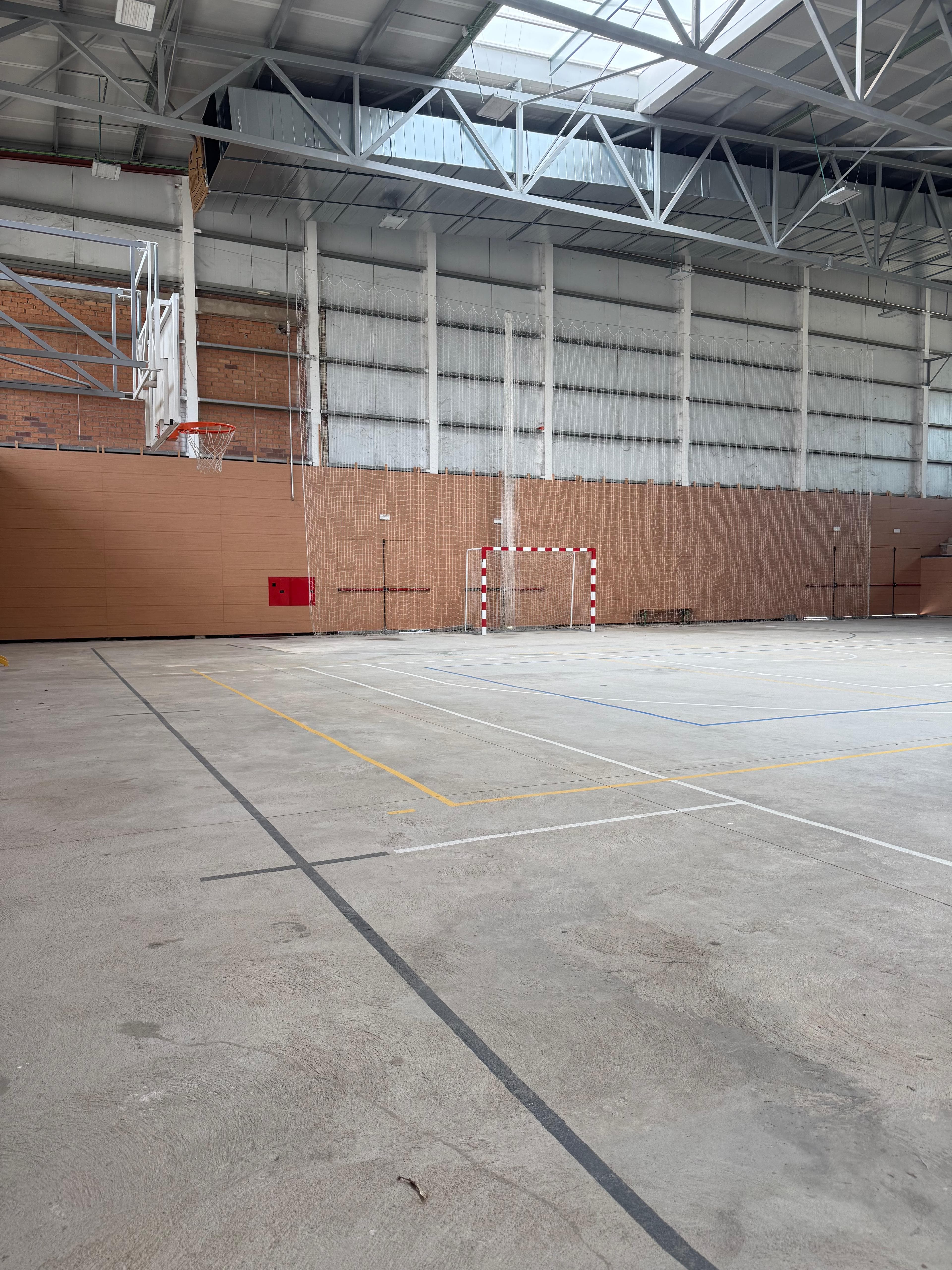 Pavelló esportiu interior